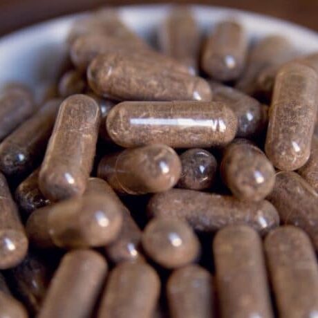 placenta-pills-690x460